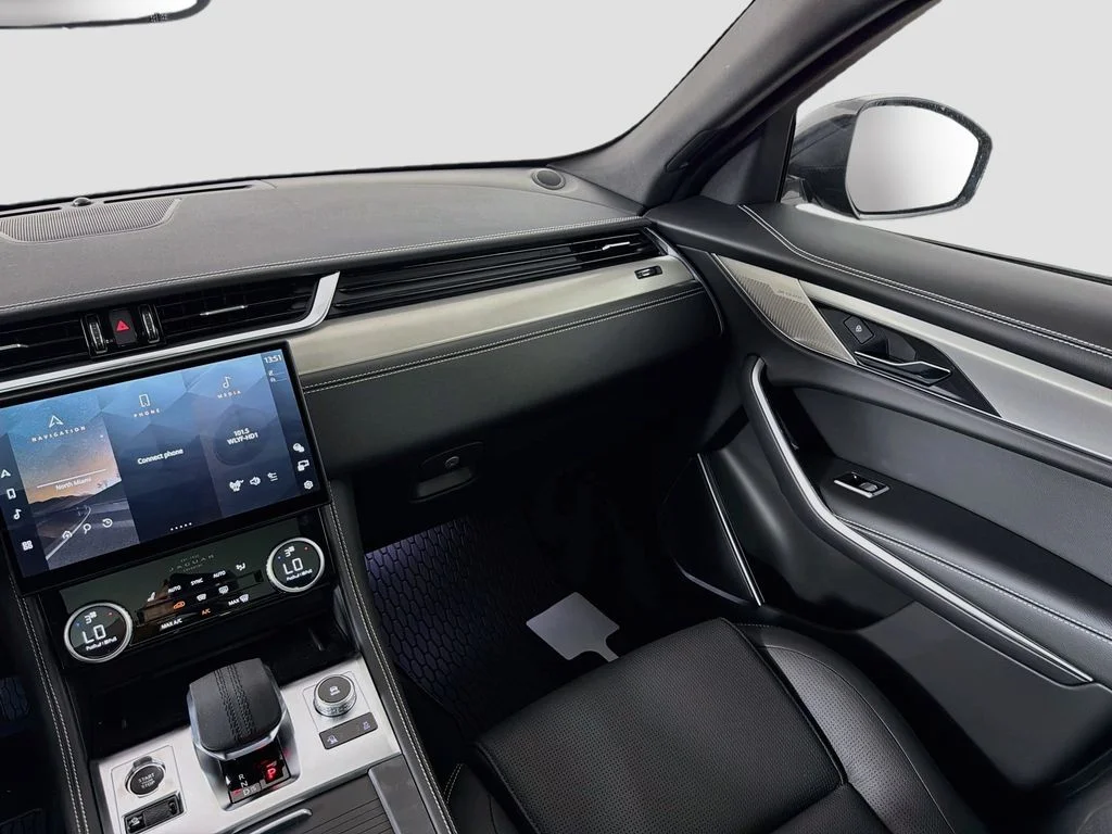 New 2026 Santorini Black Metallic Jaguar P250 R-Dynamic S image 25