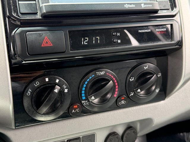 Used 2014 Gray Toyota Base image 27