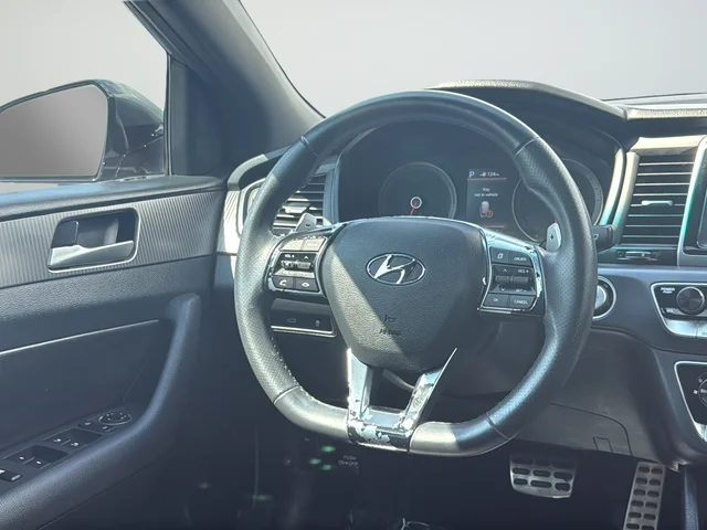 Used 2018 Gray Hyundai Sport image 37