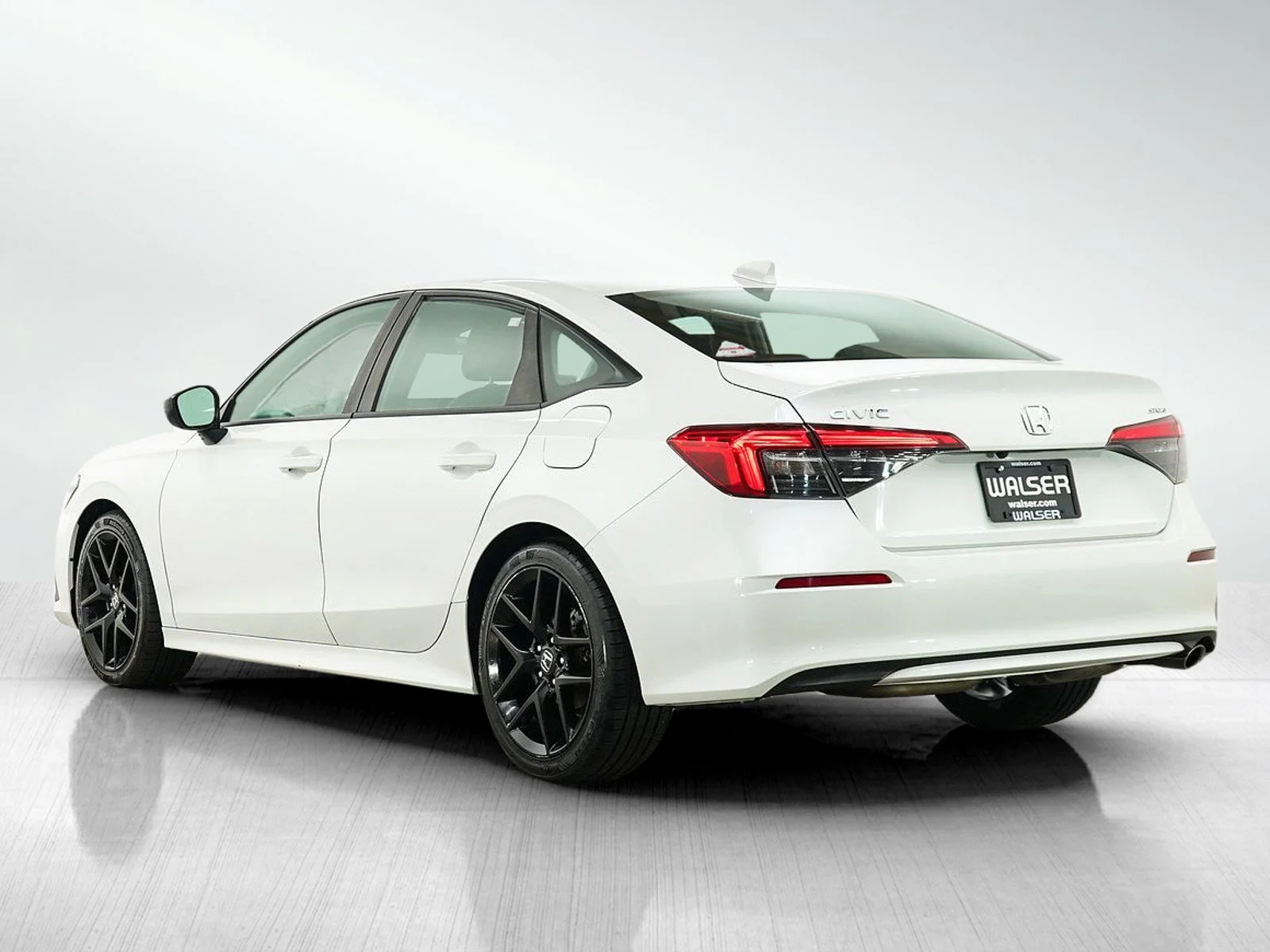 Used 2022 White Honda Sport image 3