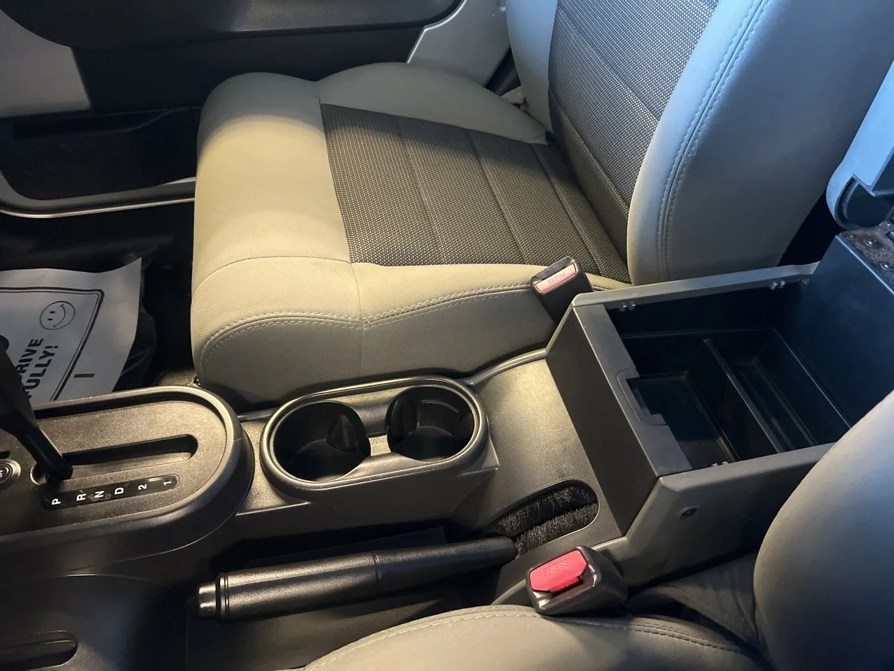 Used 2009 Silver Jeep X image 27