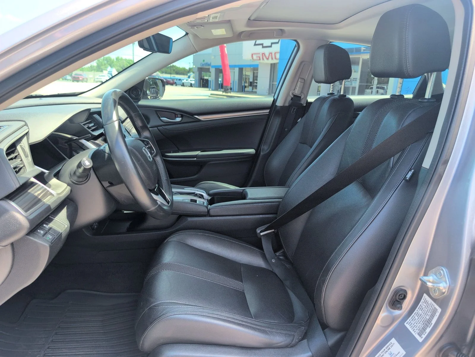 Used 2021  Honda EX-L image 13