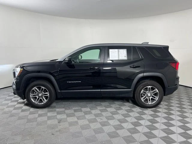 Used 2025 Black GMC Elevation image 4
