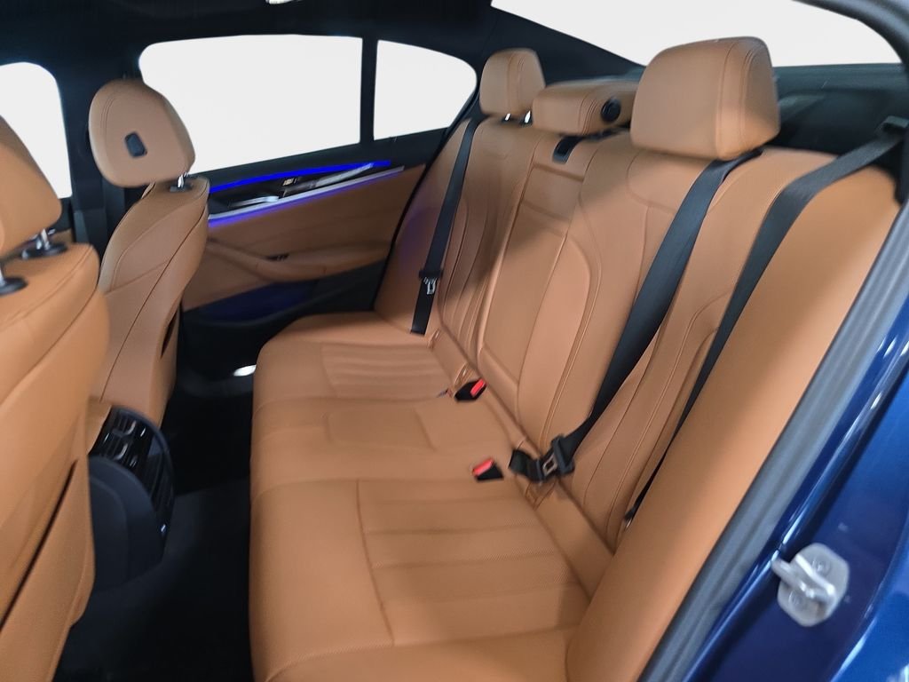 Used 2023 Phytonic Blue Metallic BMW 530i image 14