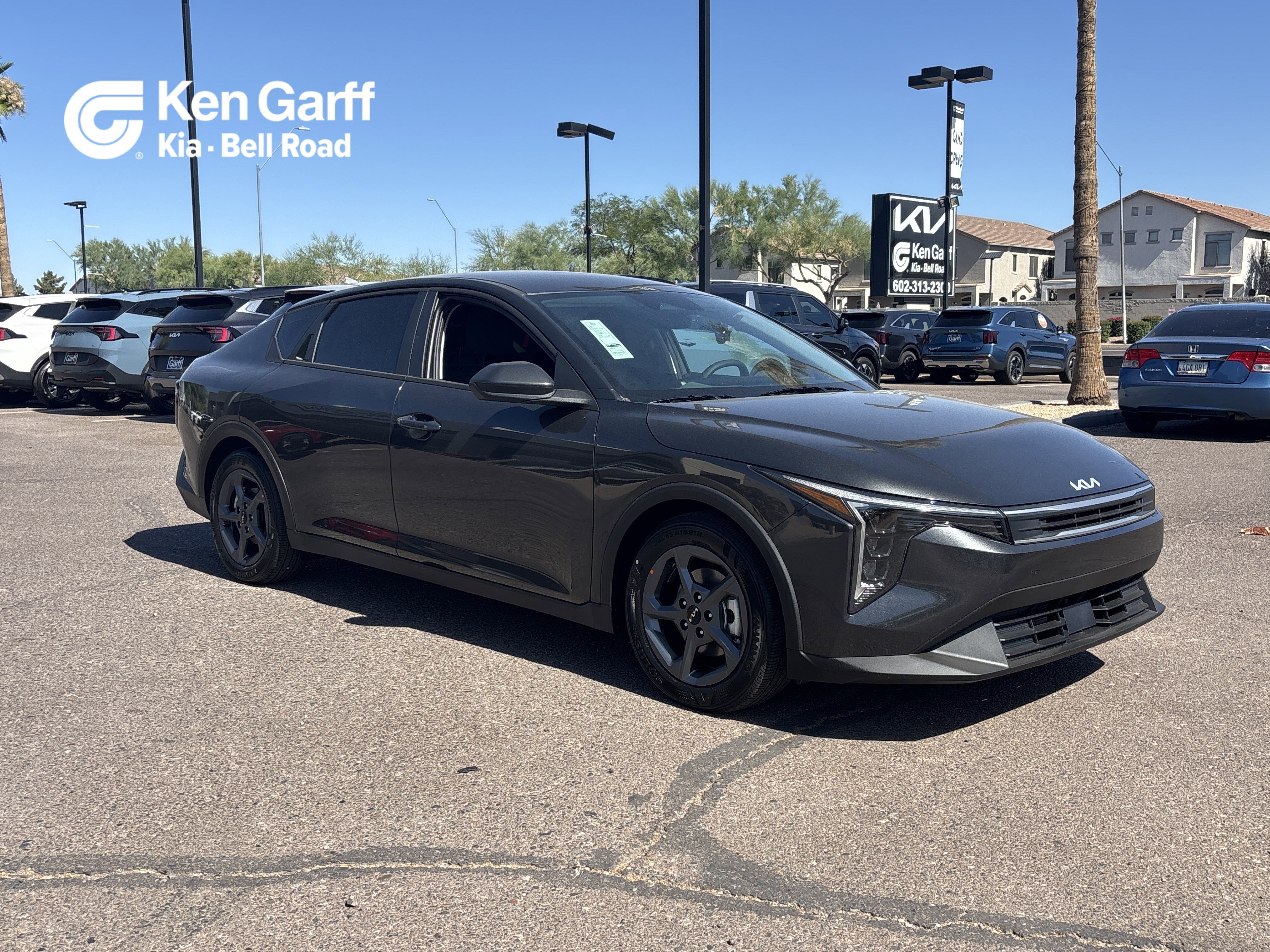 2026 Kia K4 LXS AT's photo