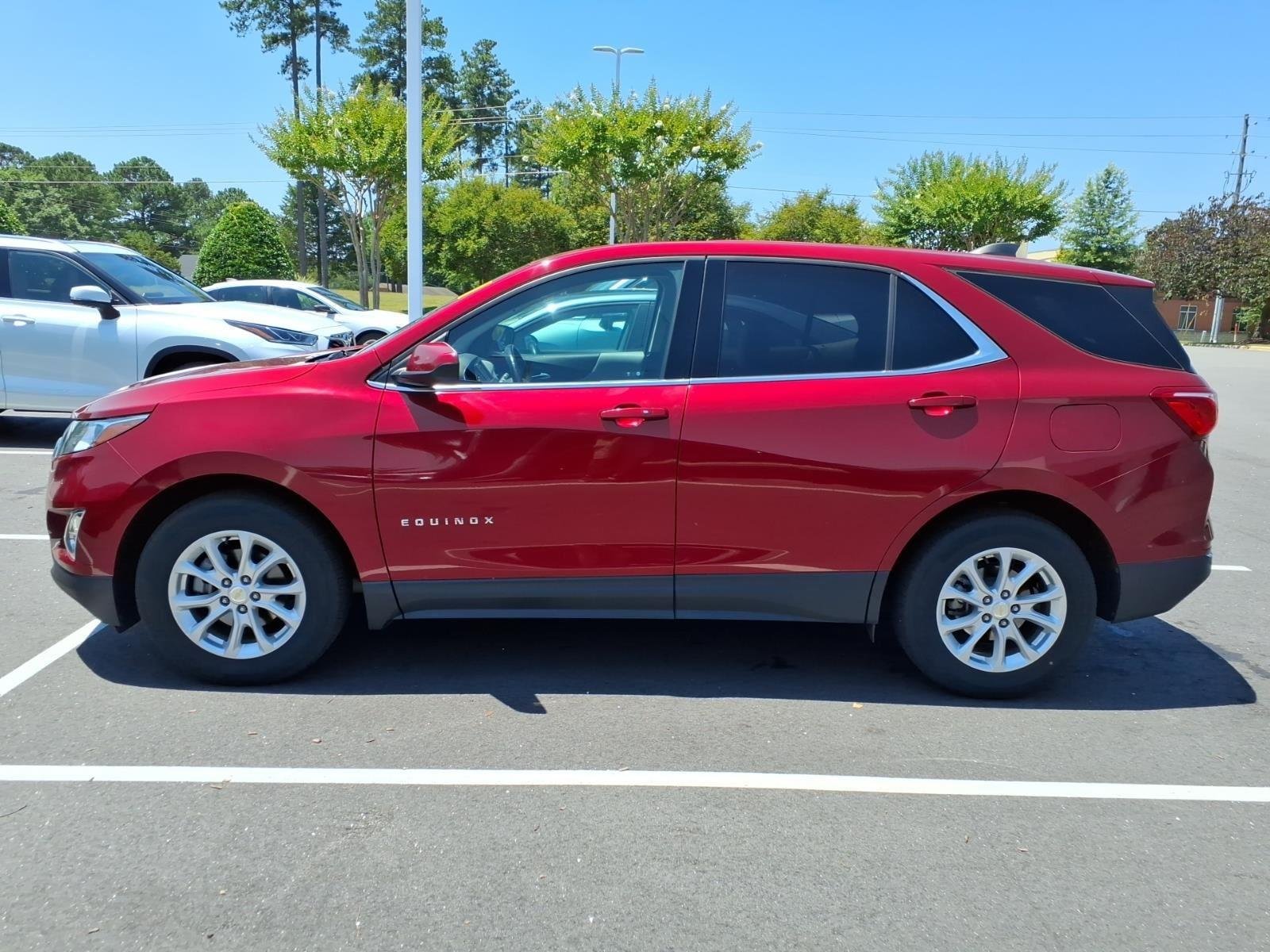Used 2020 Chevrolet Equinox LT with VIN 2GNAXKEV7L6176028 for sale in Henderson, NC