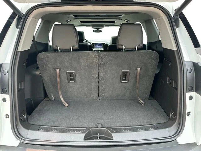 Used 2019 White GMC SLT-1 image 9