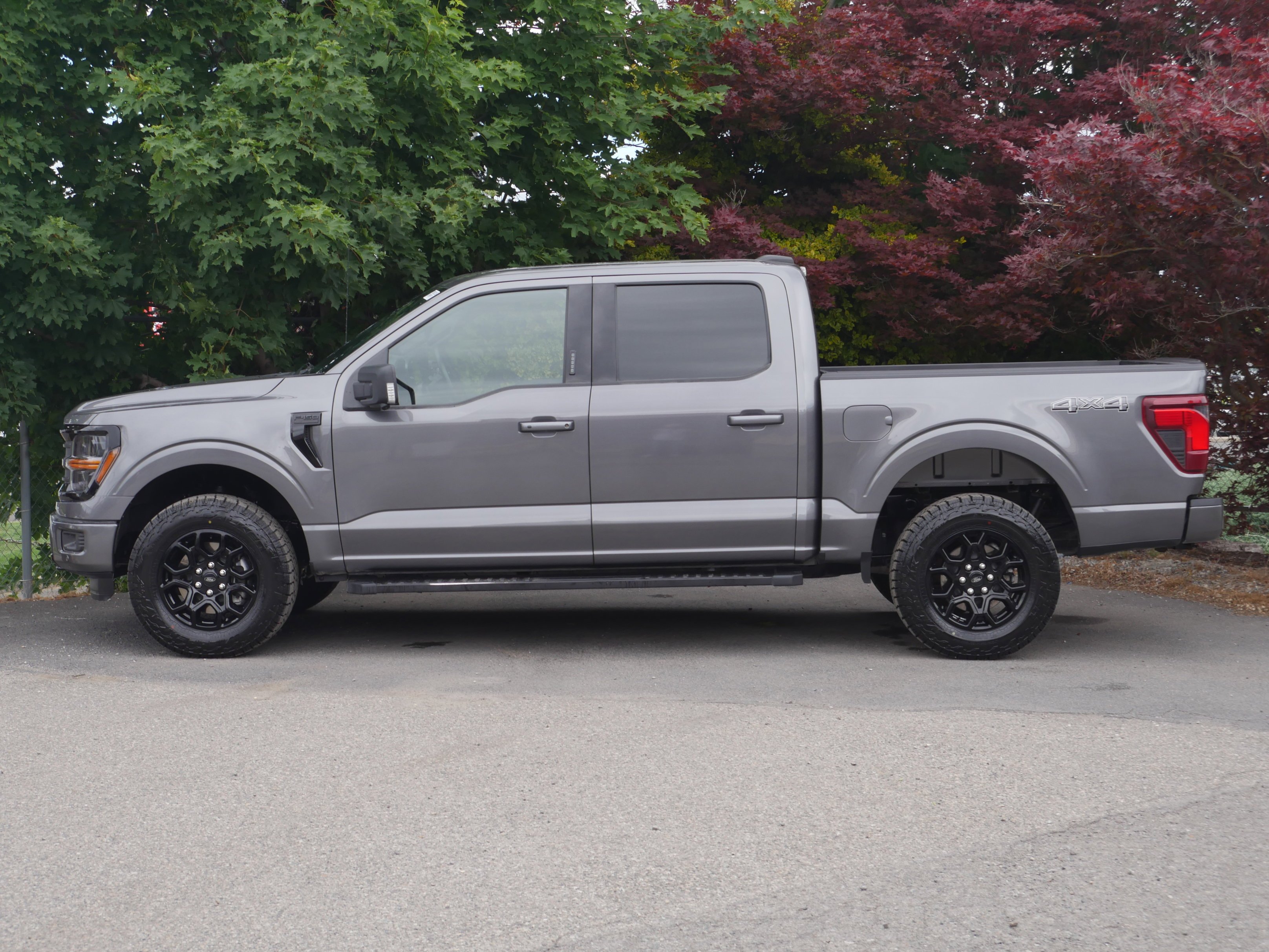 Certified Used 2024 Gray Ford XLT image 17