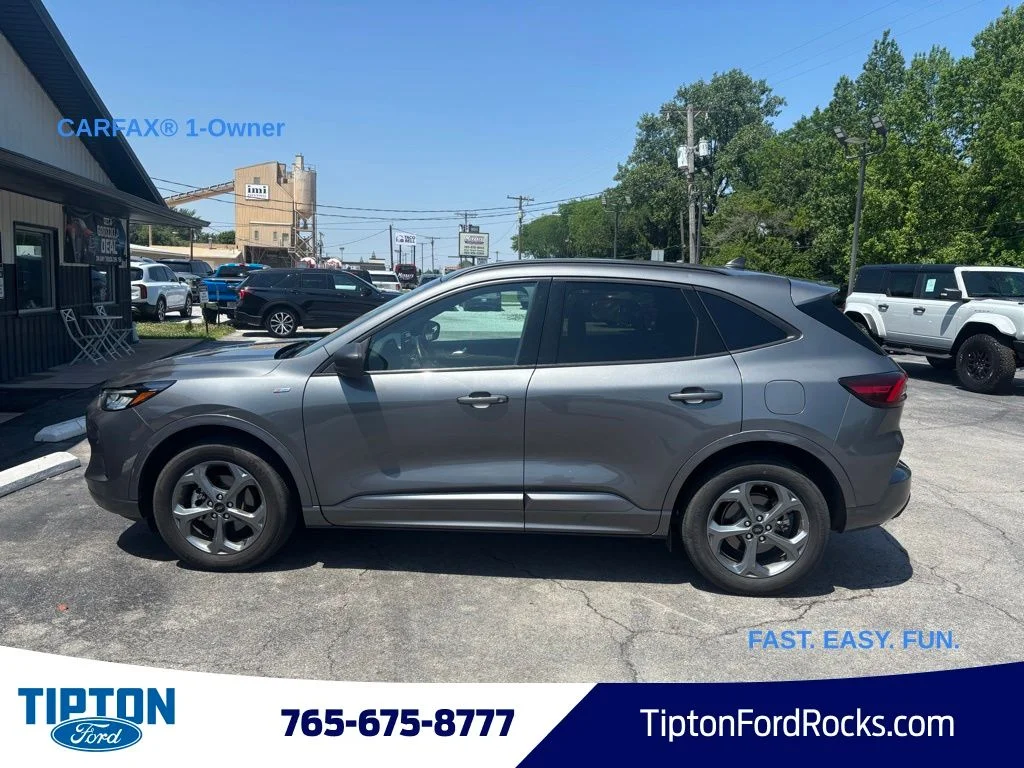Used 2024 Gray Metallic Ford ST-Line image 17