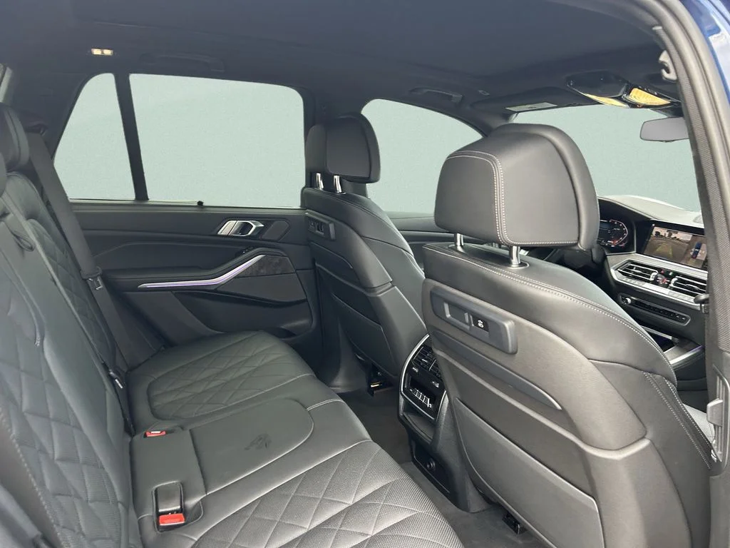 Used 2023 Blue BMW M50i image 22