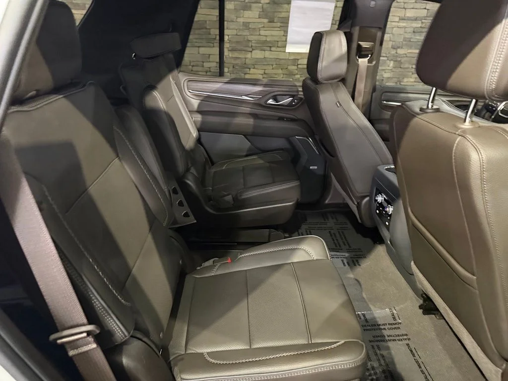 Used 2024 White Frost GMC Denali image 34