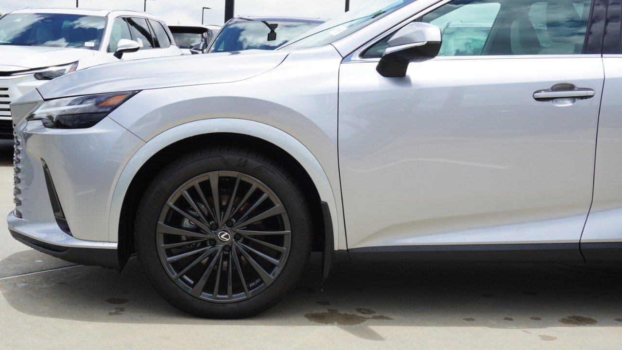 Certified Used 2024 Silver Lexus RX 350 Premium image 10