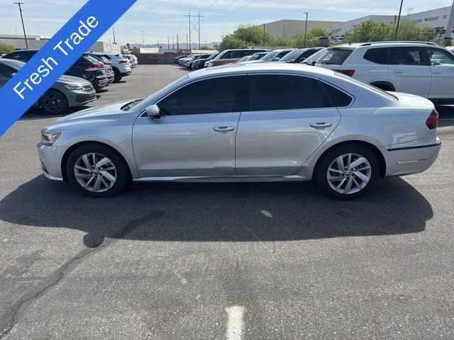 2018 Volkswagen Passat 2.0T SE