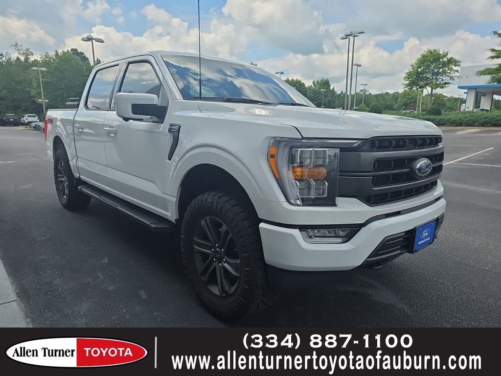 Used 2022 White Ford Lariat image 1