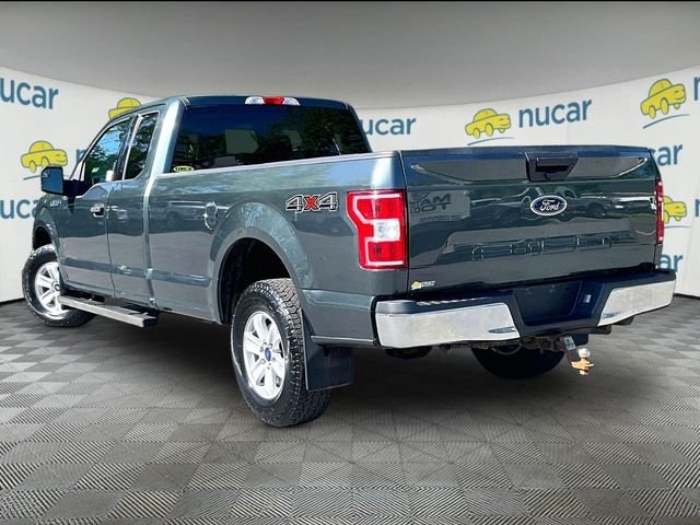 Used 2018 Gray Ford XLT image 2