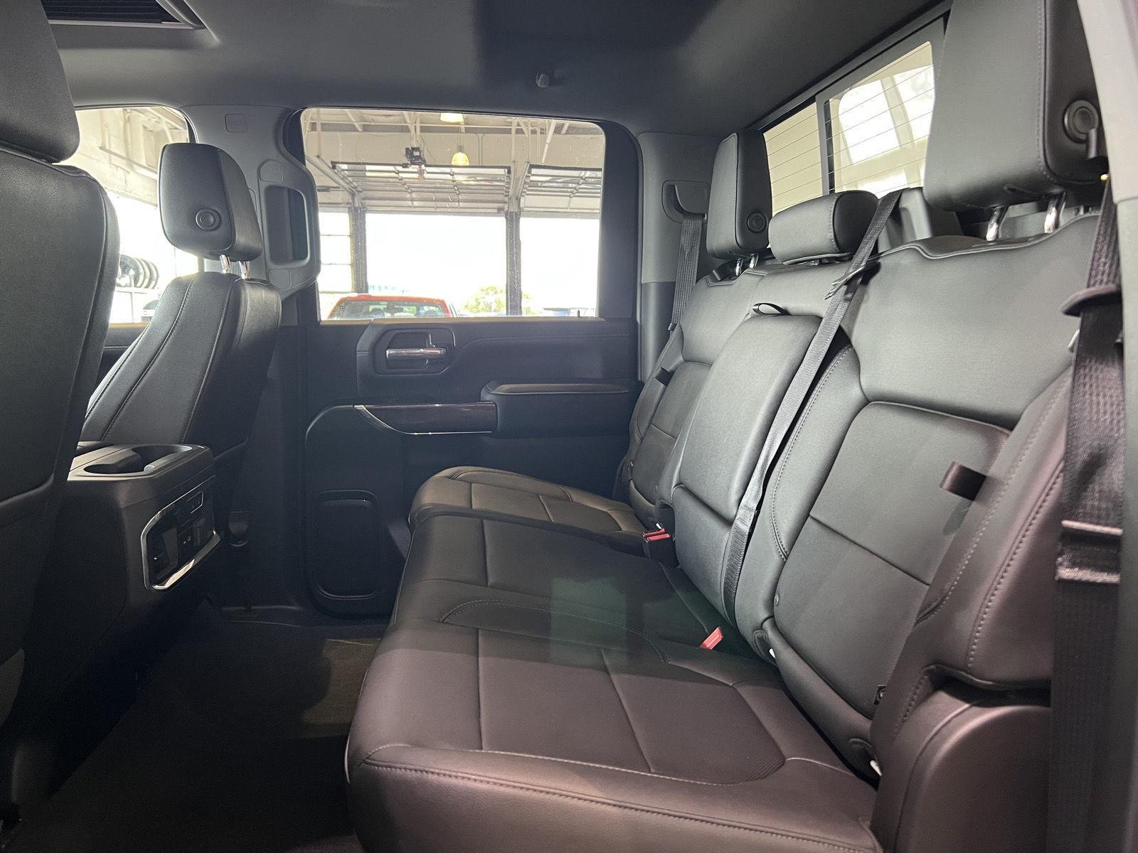 Used 2022 Summit White Chevrolet LTZ image 21