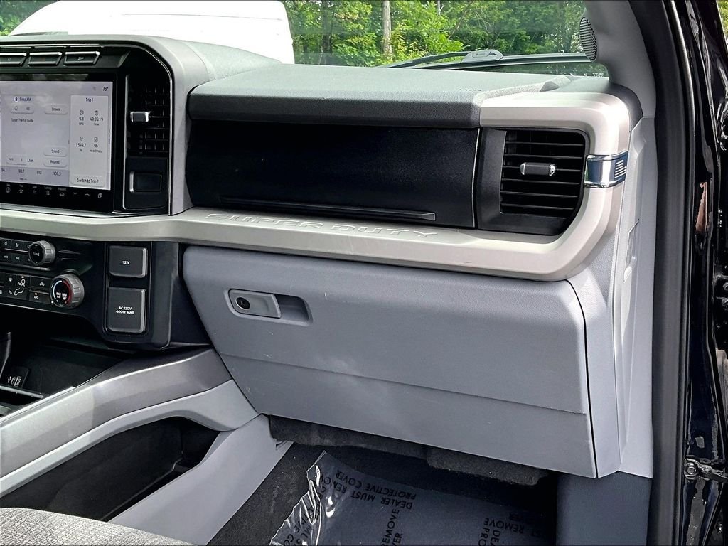 Used 2023 Black Ford XLT image 13