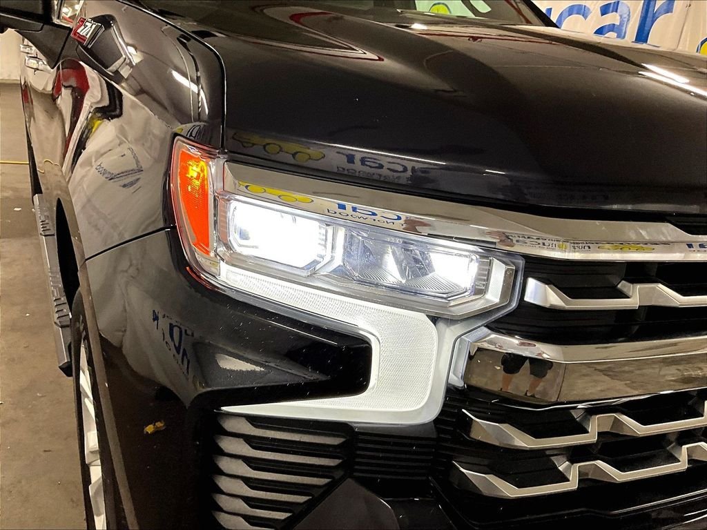 Used 2022 Gray Chevrolet LTZ image 30