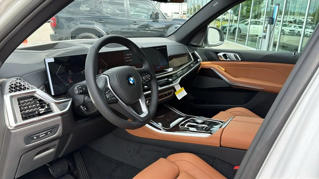 Certified Used 2026 Alpine White BMW sDrive40i image 13