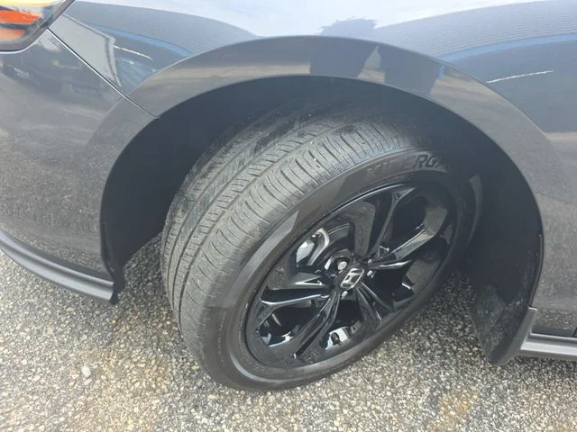 Used 2025 Gray Honda SE image 33