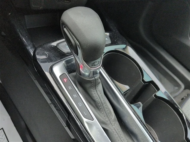 Used 2025 Sterling Gray Metallic Chevrolet LT image 16