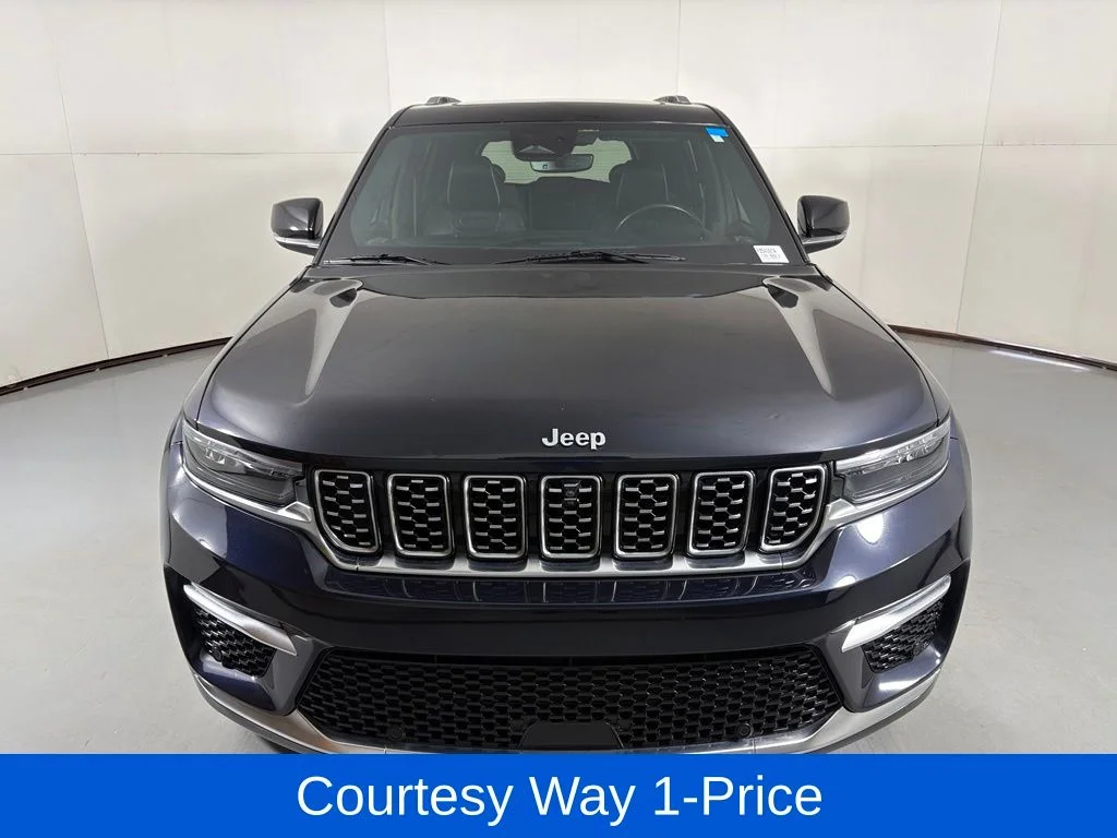 Used 2023 Black Jeep Summit Reserve 4xe image 4