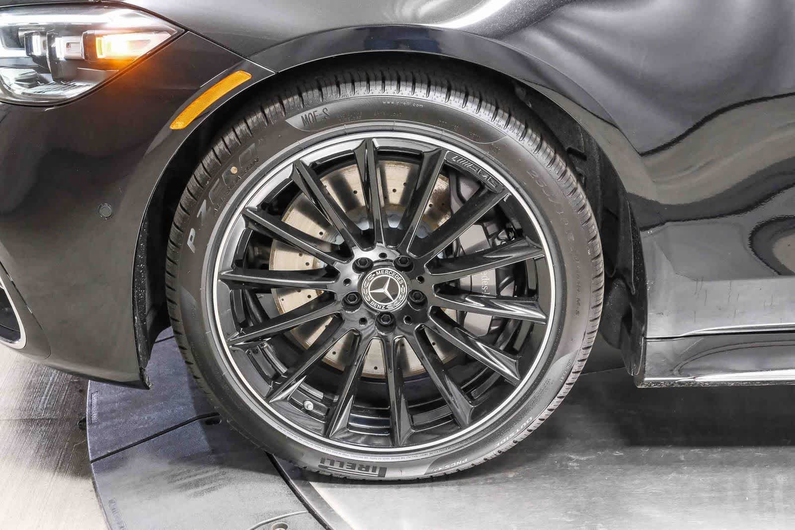 New 2026 Obsidian Black Metallic Mercedes-Benz S 580 image 51