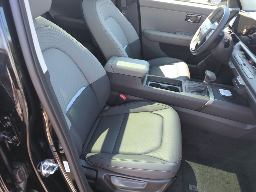 New 2027 Aurora Black Pearl Kia EX image 38