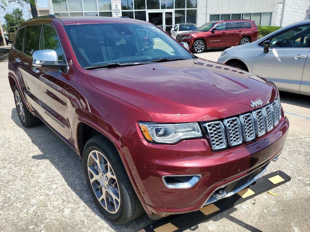 Certified Used 2021 Velvet Red Pearlcoat Jeep Overland image 5