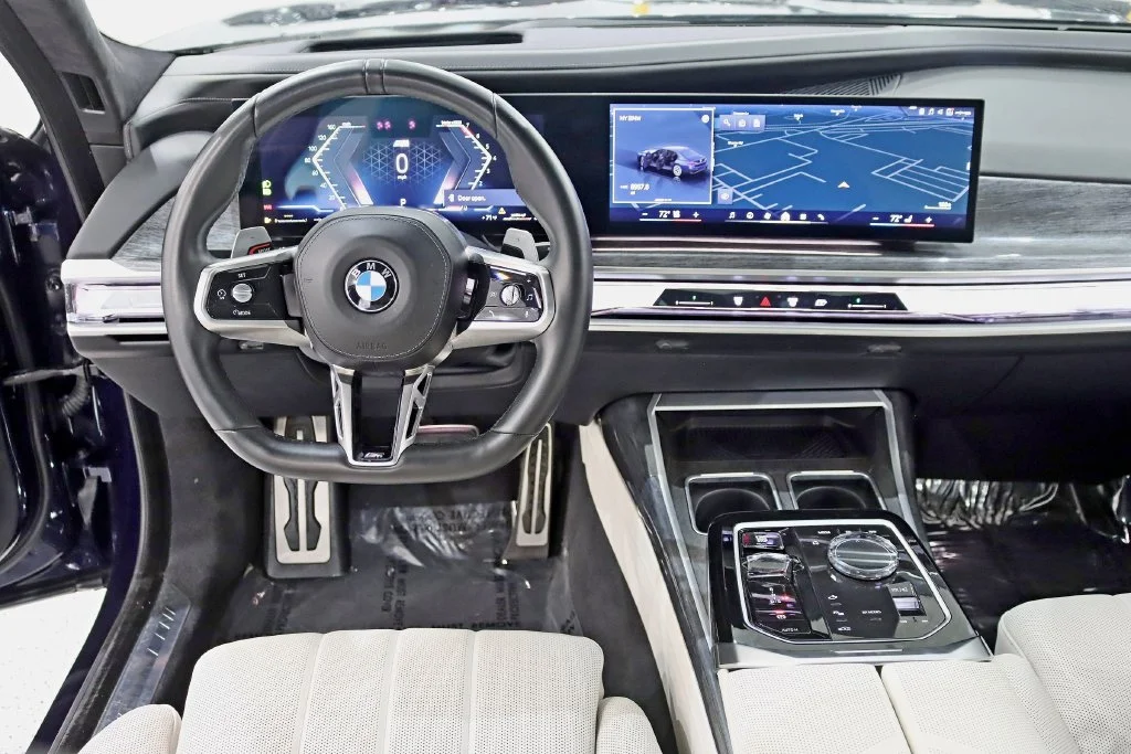 Used 2023 Blue BMW 760i xDrive image 14