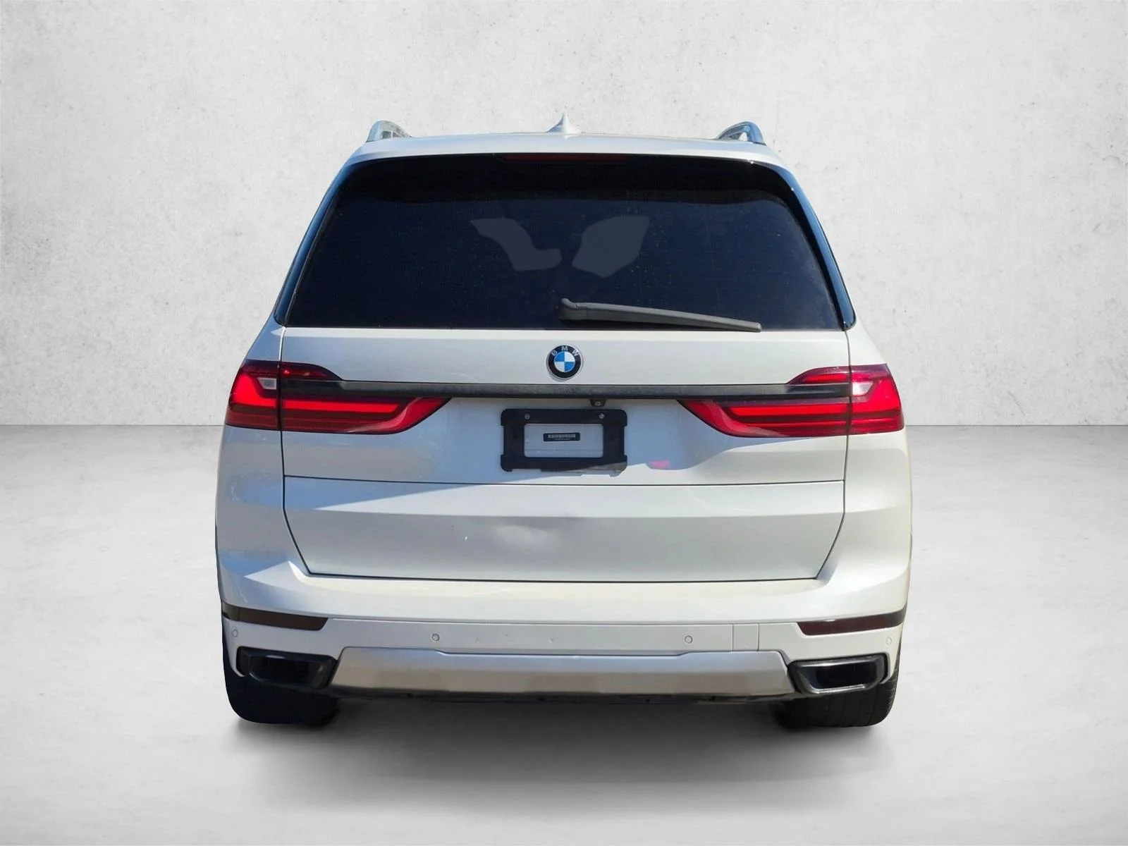 Used 2020 Mineral White Metallic BMW xDrive40i image 6