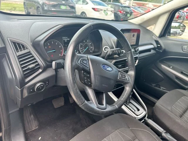 Used 2019 Black Ford SE image 12