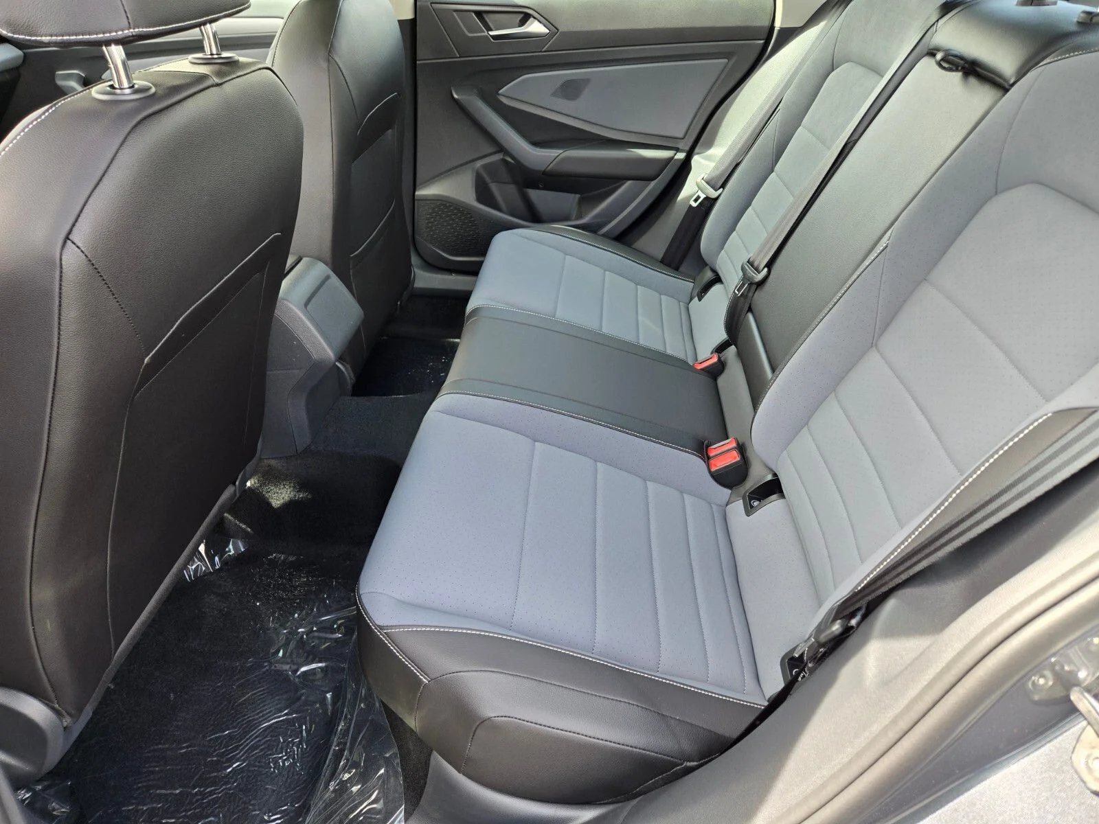 New 2026 Gray Volkswagen 1.5T SE image 8