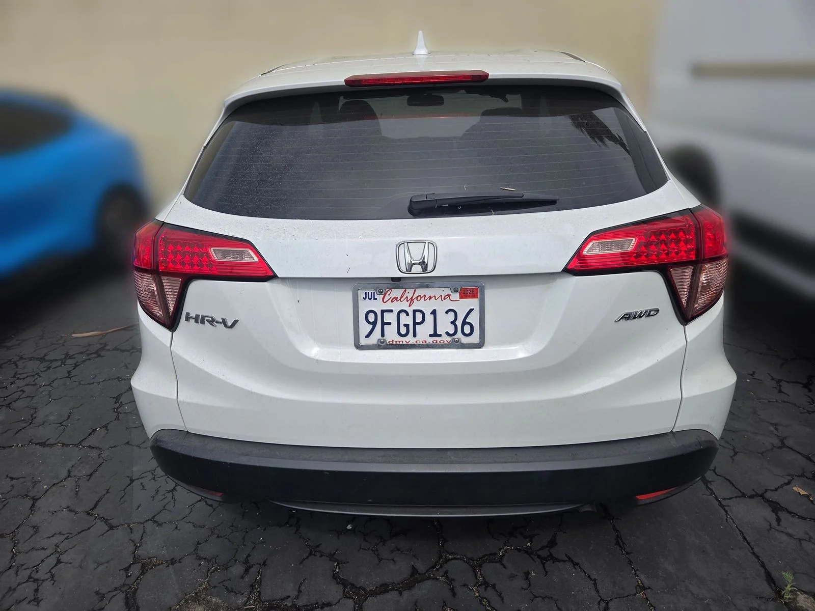 Used 2018 White Orchid Pearl Honda LX image 4