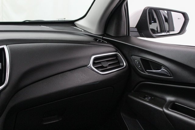 2024 Chevrolet Equinox LT - Photo 24