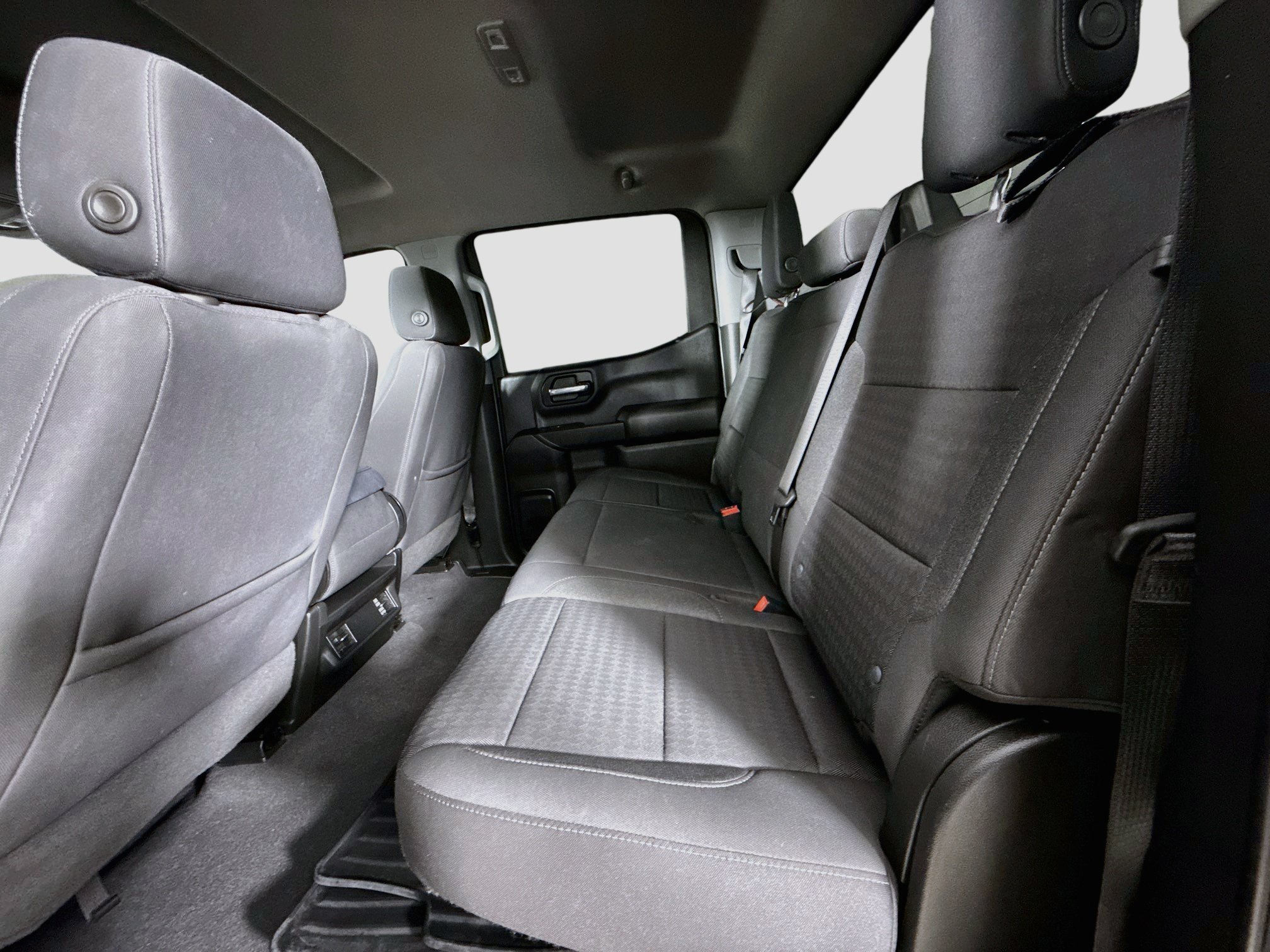 Used 2022 DARK ASH METALLIC Chevrolet Custom image 25