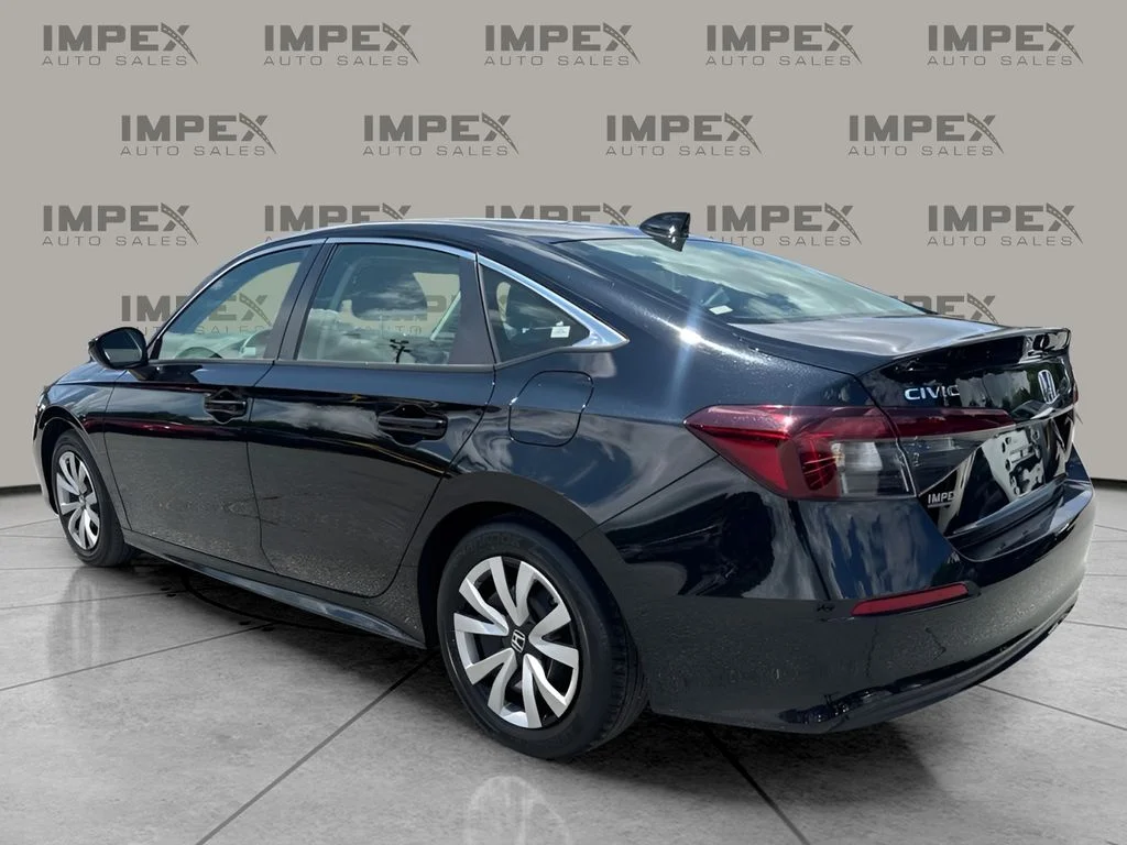 Used 2025 Black Honda LX image 3