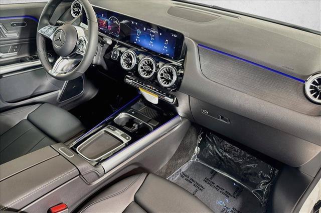New 2026 Polar White Mercedes-Benz GLA 250 image 57