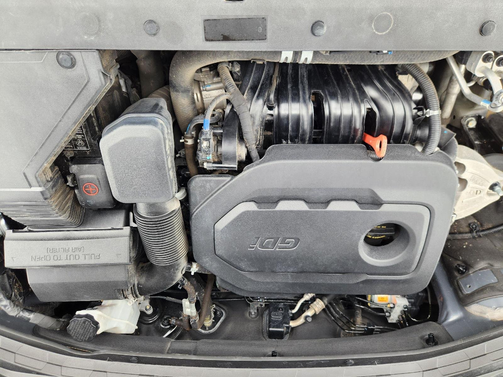 Certified Used 2019 Machine Gray Hyundai SE image 31