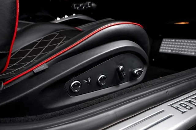 Used 2015 Nero Daytona Ferrari T image 63