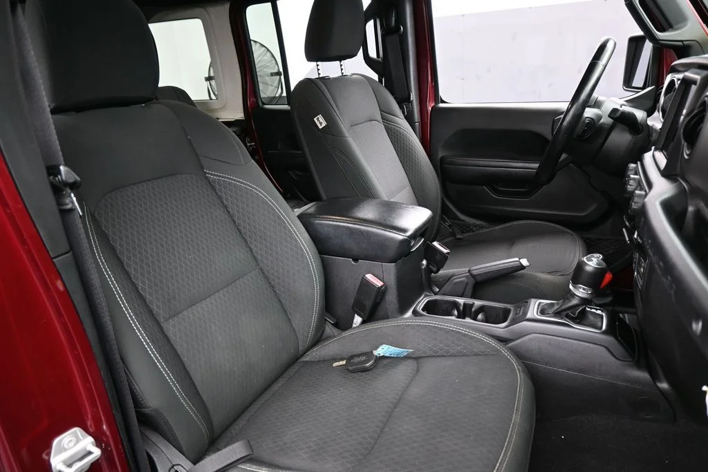 Used 2021 Snazzberry Pearlcoat Jeep Unlimited Sport S image 43