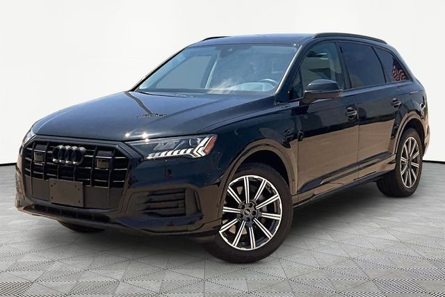 2023 Audi Q7 45 Premium Plus