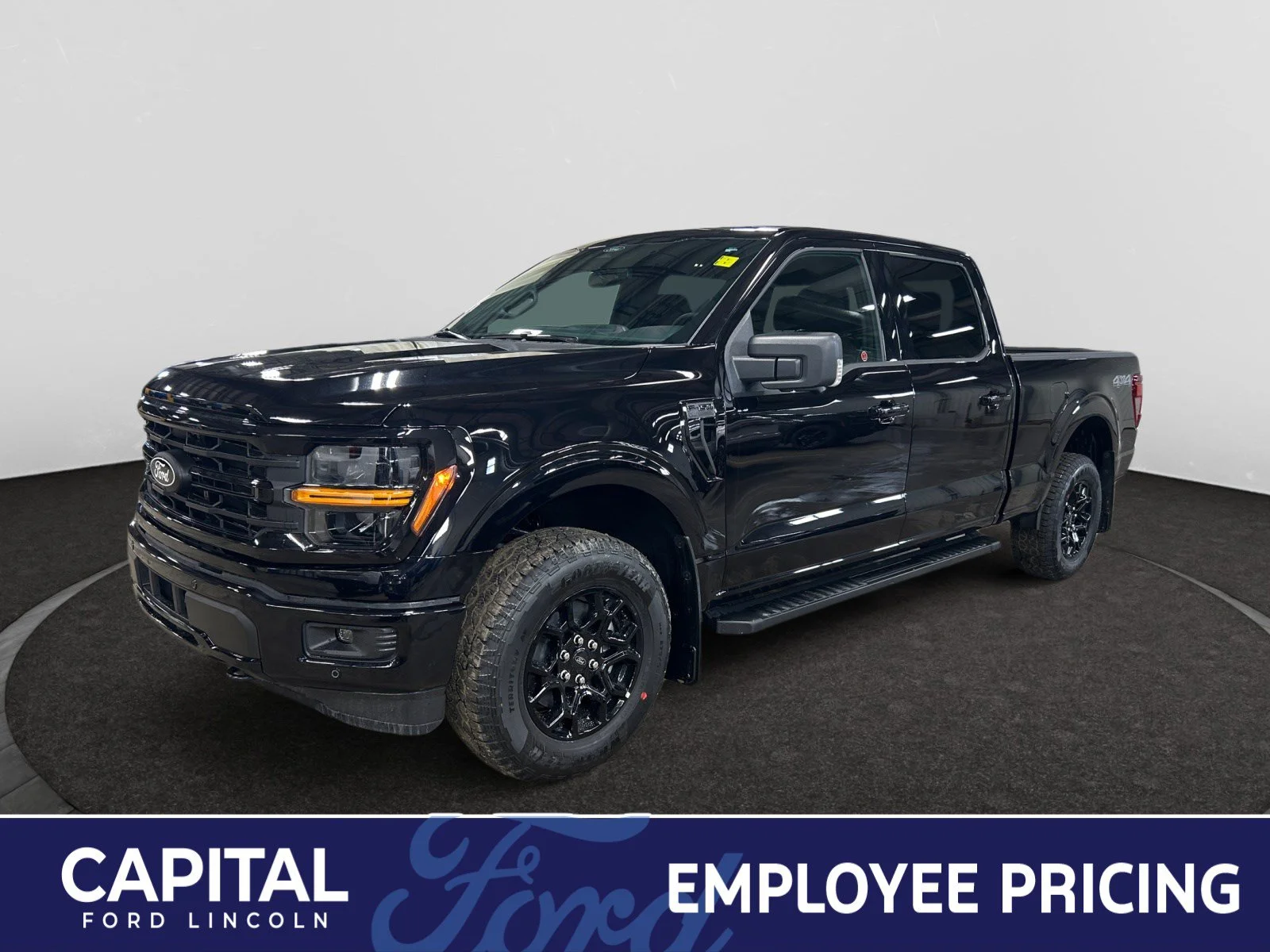New 2026 Agate Black Metallic Ford XLT image 1