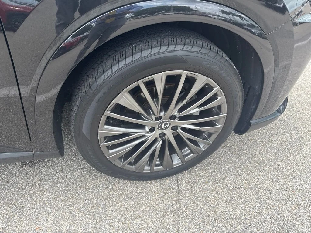 Certified Used 2023 Black Lexus 350 Luxury image 14