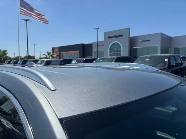 Used 2025 Silver Cadillac Premium Luxury image 7