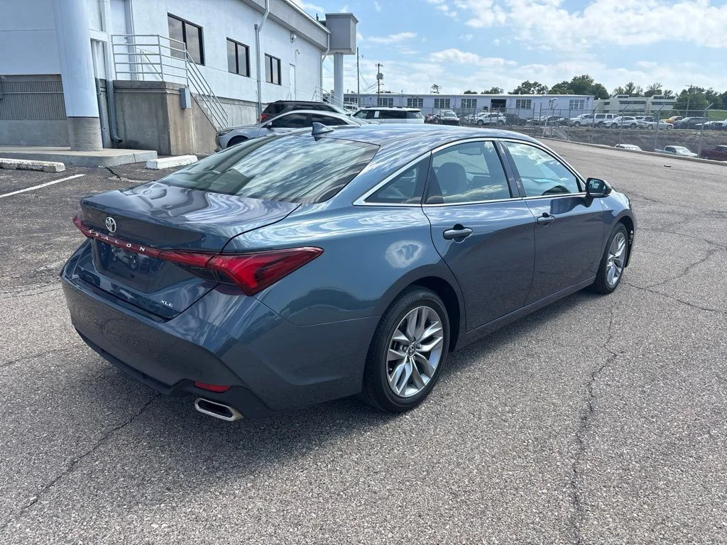 Certified Used 2022 Harbor Gray Metallic Toyota XLE image 7