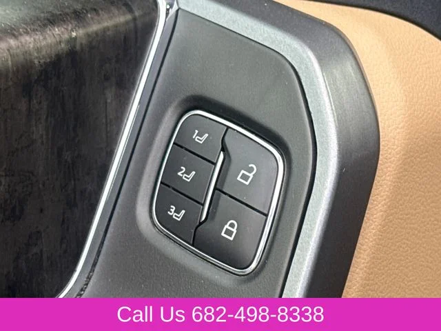 Used 2025 White Ford Lariat image 19