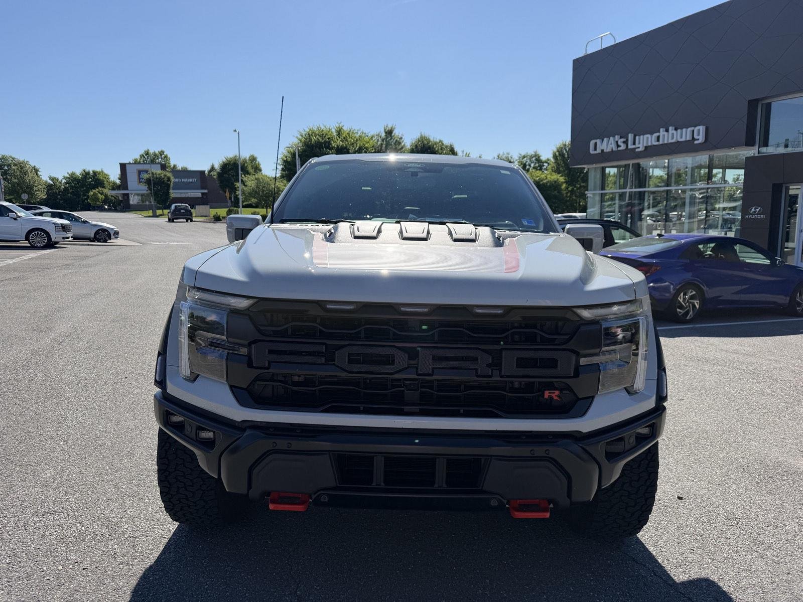 Used 2024 Avalanche Gray Ford Raptor image 2