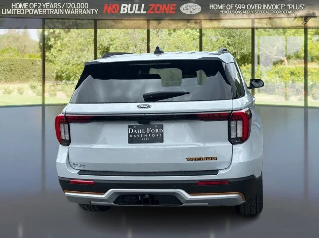 New 2026 Space White Metallic Ford Tremor® image 28