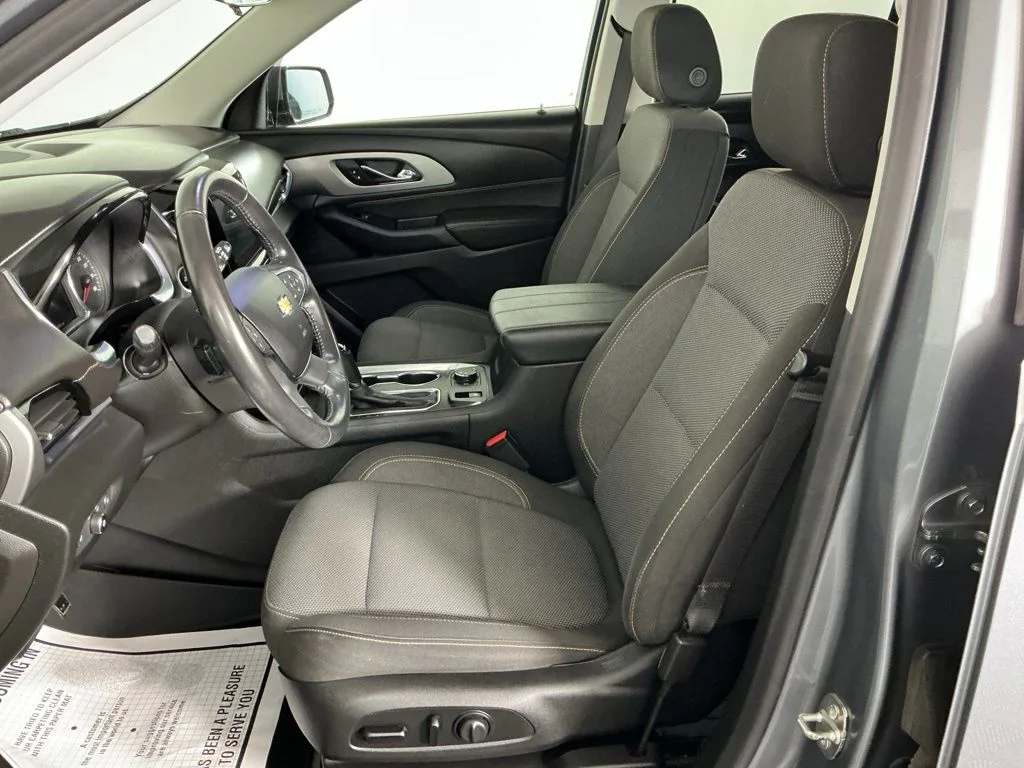 Used 2019 Gray Chevrolet LT image 10